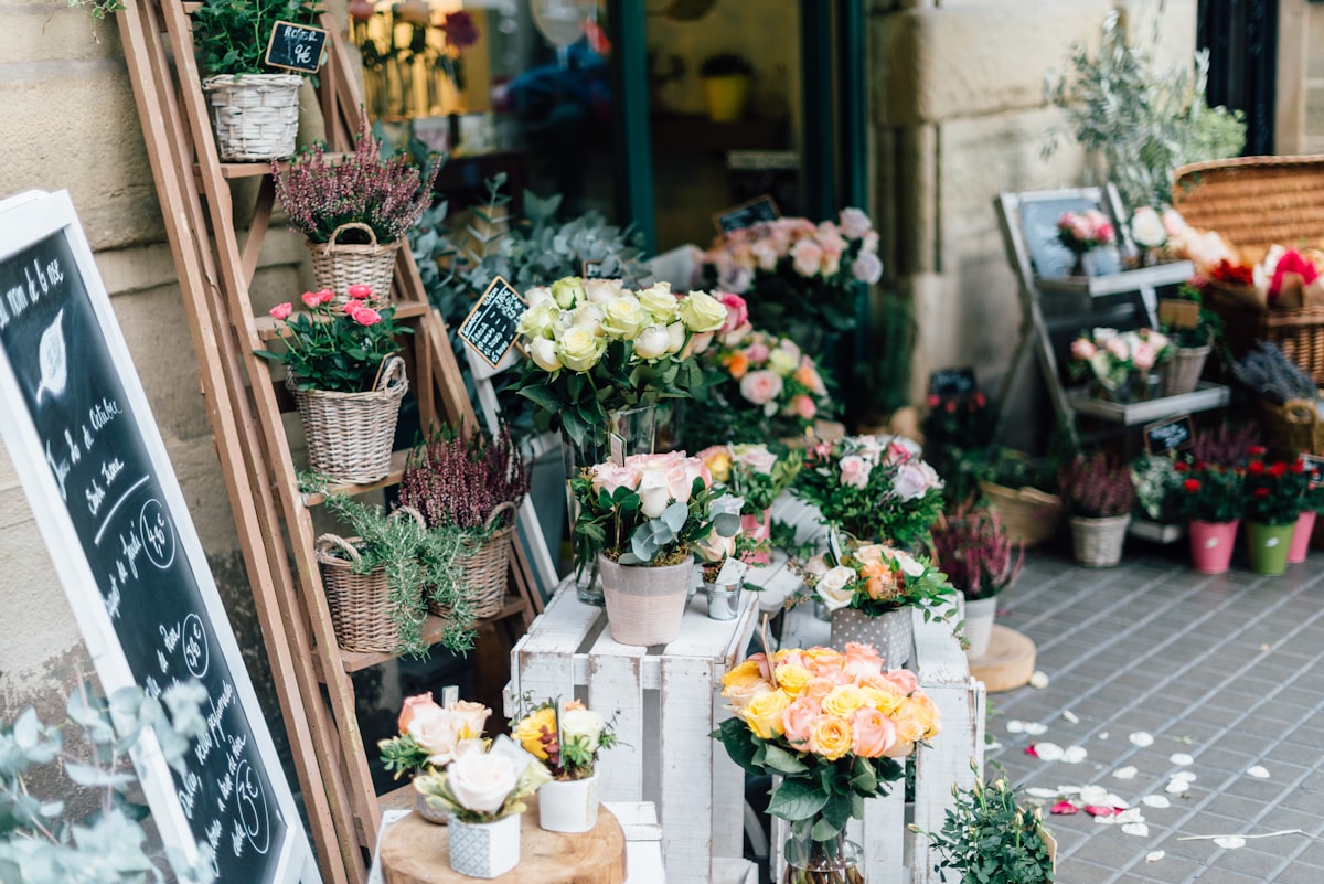 Florist e-commerce website concept